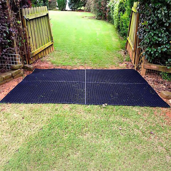 Anti-Slip Cellular, Secure Ground Bonding and Discreet Installation Grass Mat